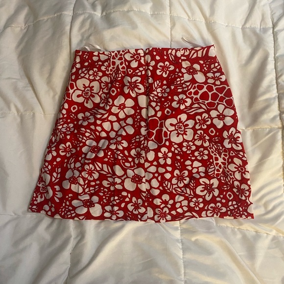 ARITZIA: Sunday Best Floral Hawaiian Skirt “mini bobbi” ❤️ 🤍 - Picture 2 of 3